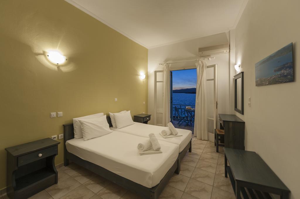 Angeliki Seaside Hotel Aliki  Ngoại thất bức ảnh
